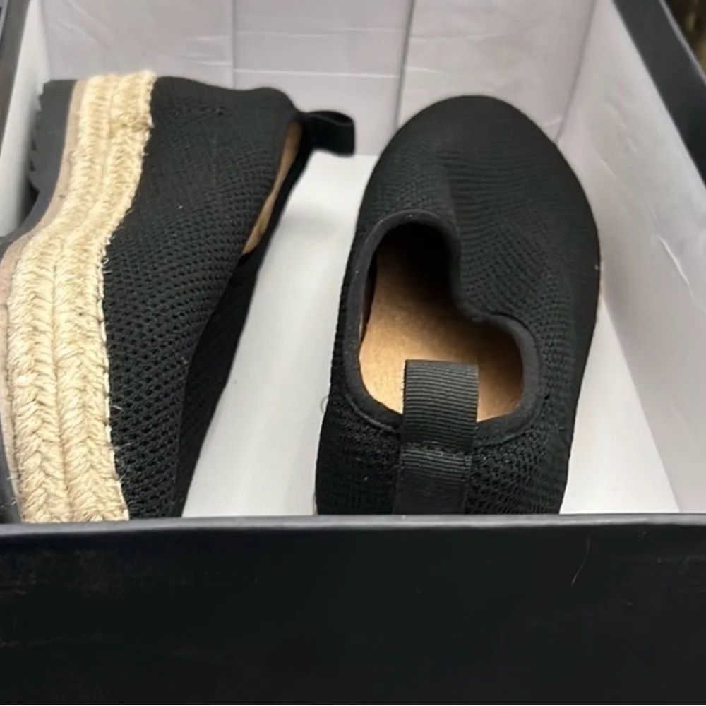 NATURALIZER ISLEY WOMENS SLIP ON COMFORT ESPADRILLES